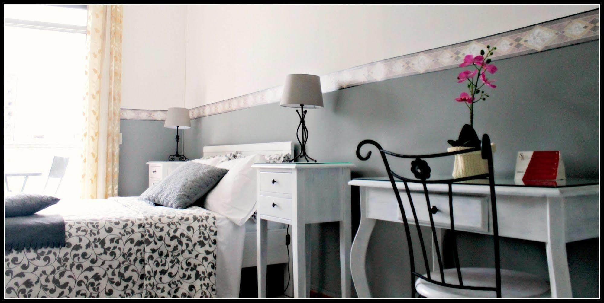 Sicilia Home B&B Catánia Buitenkant foto