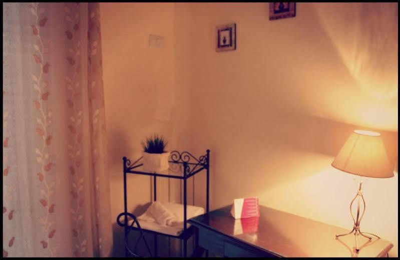 Sicilia Home B&B Catánia Buitenkant foto